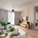 Millennium Manufaktura Apartman Varsó