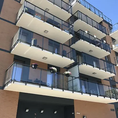 Millennium Manufaktura Apartman
